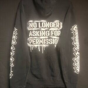 🖤Beautiful Disaster Hoodie